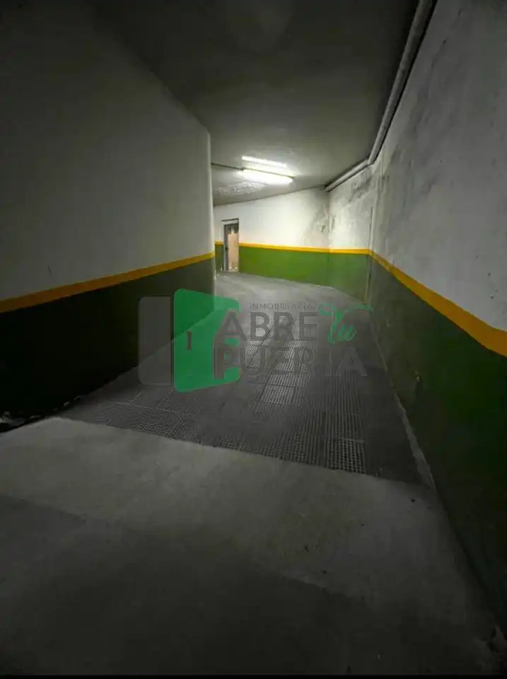 Aparcament en venda a Casco Viejo, imagen 5