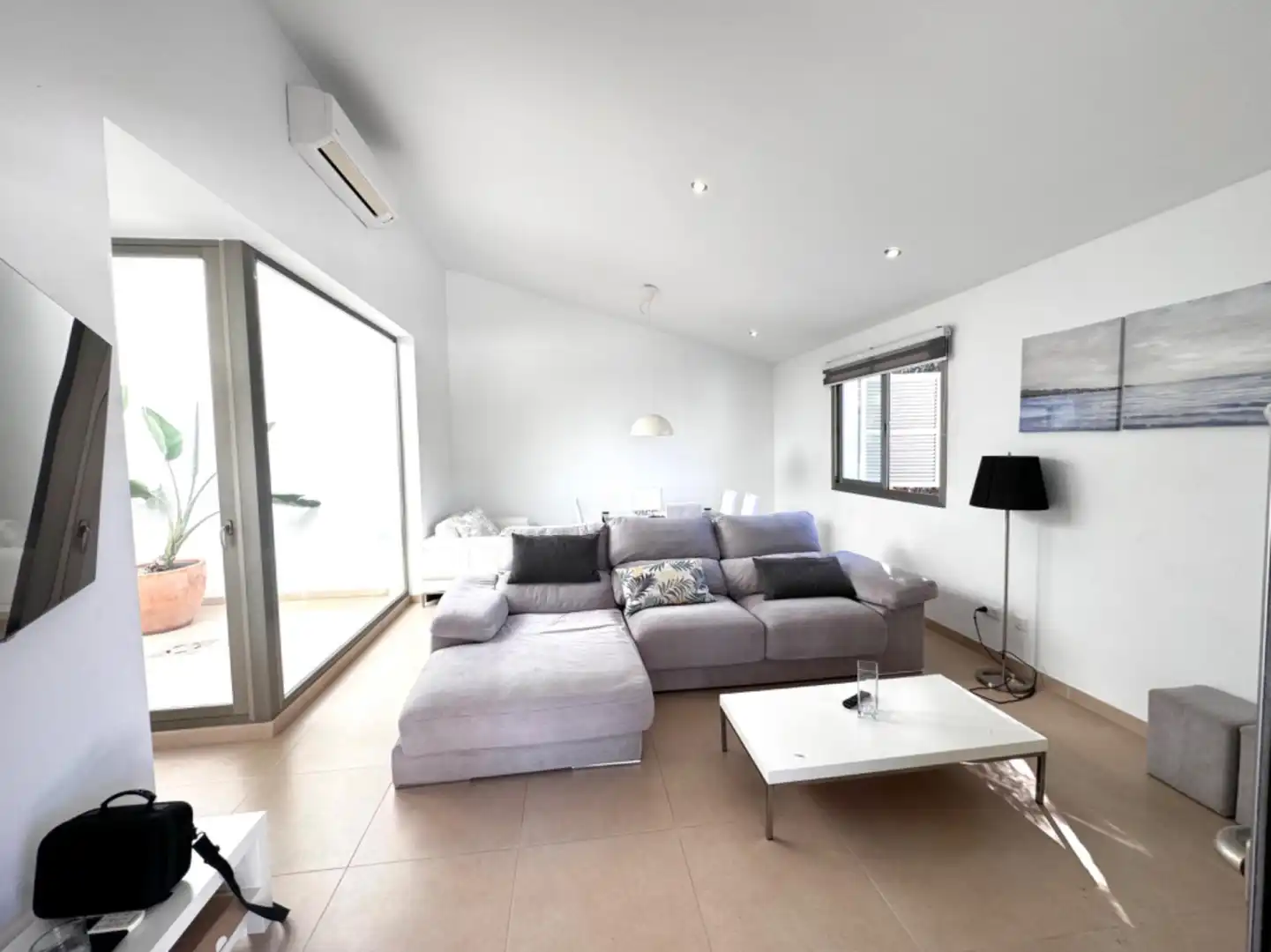 Living room of Houses for rent in Alcúdia  with Air Conditioner, Heating and Terrace