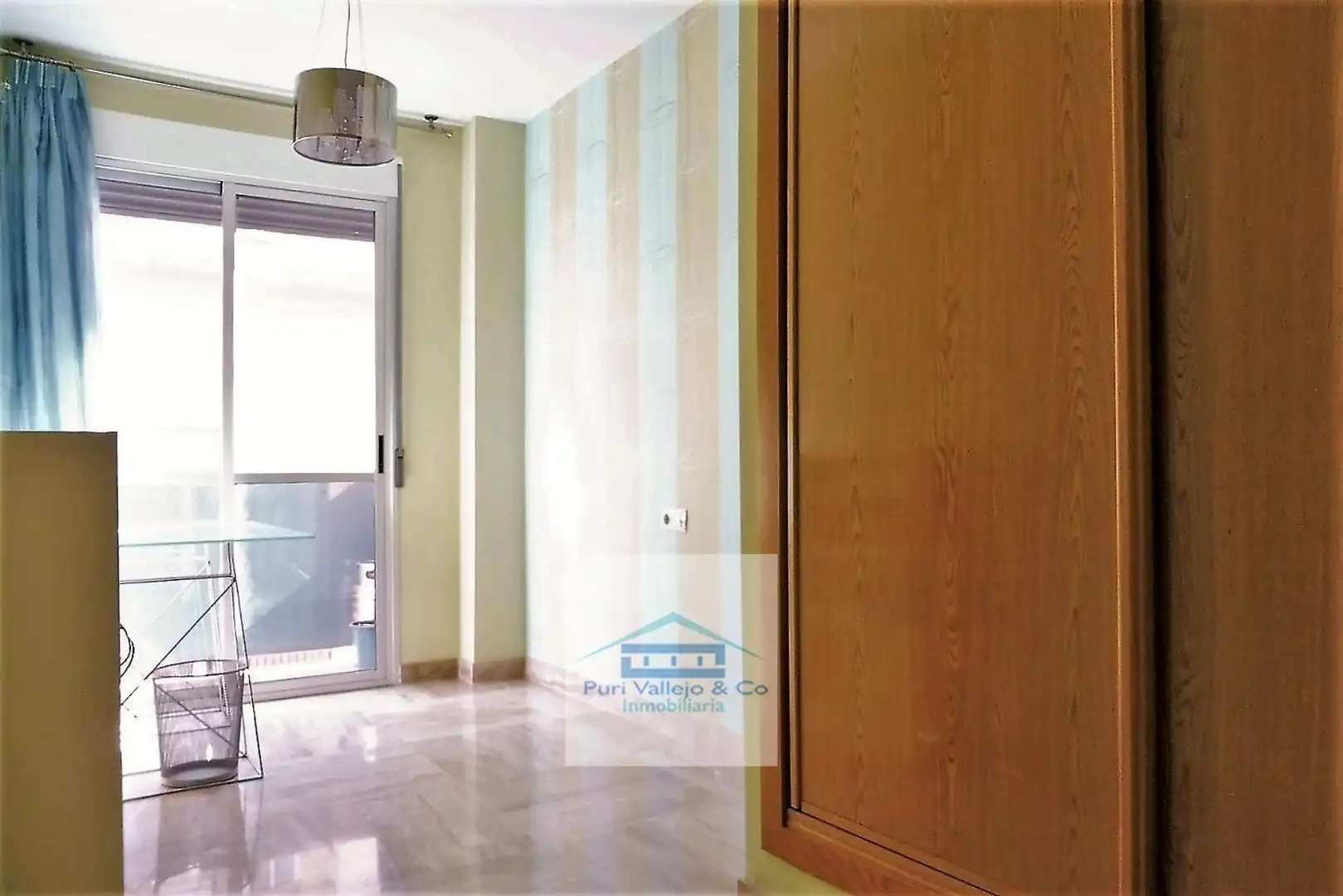 Habitación de Piso en venta en Córdoba con Aire acondicionado, Trastero y Amueblado