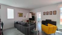 Living room of Attic to rent in  Madrid Capital  with Air Conditioner and Terrace