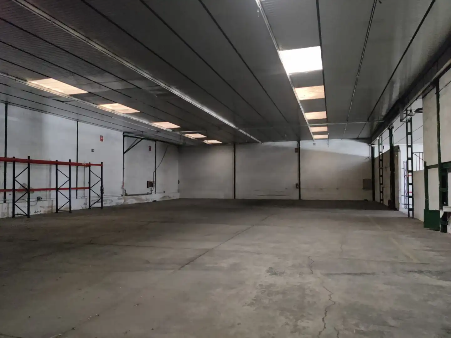 Industrial building for sale in Calle Huelma 101, imagen 5