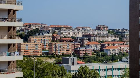 Foto 3 de Piso en venta en Los Castros, Santander