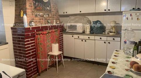 Foto 3 de Casa o xalet en venda a Calle Nido, 21, Casillas de Flores, Salamanca