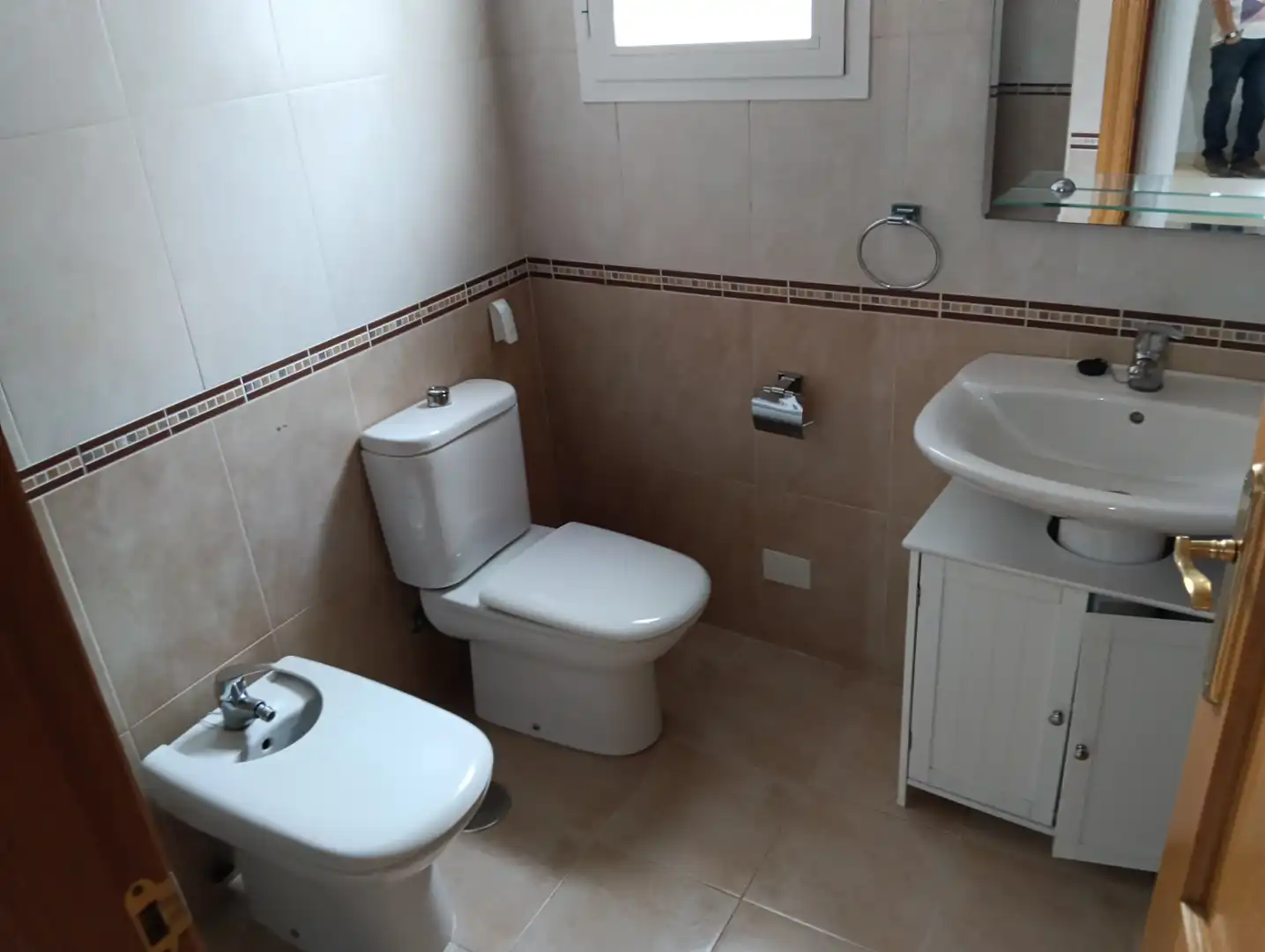 Badezimmer von Wohnung zur Miete in Churriana de la Vega mit Möbliert