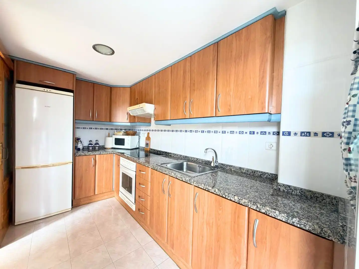 Kitchen of Flat for sale in Daimús  with Terrace and Swimming Pool