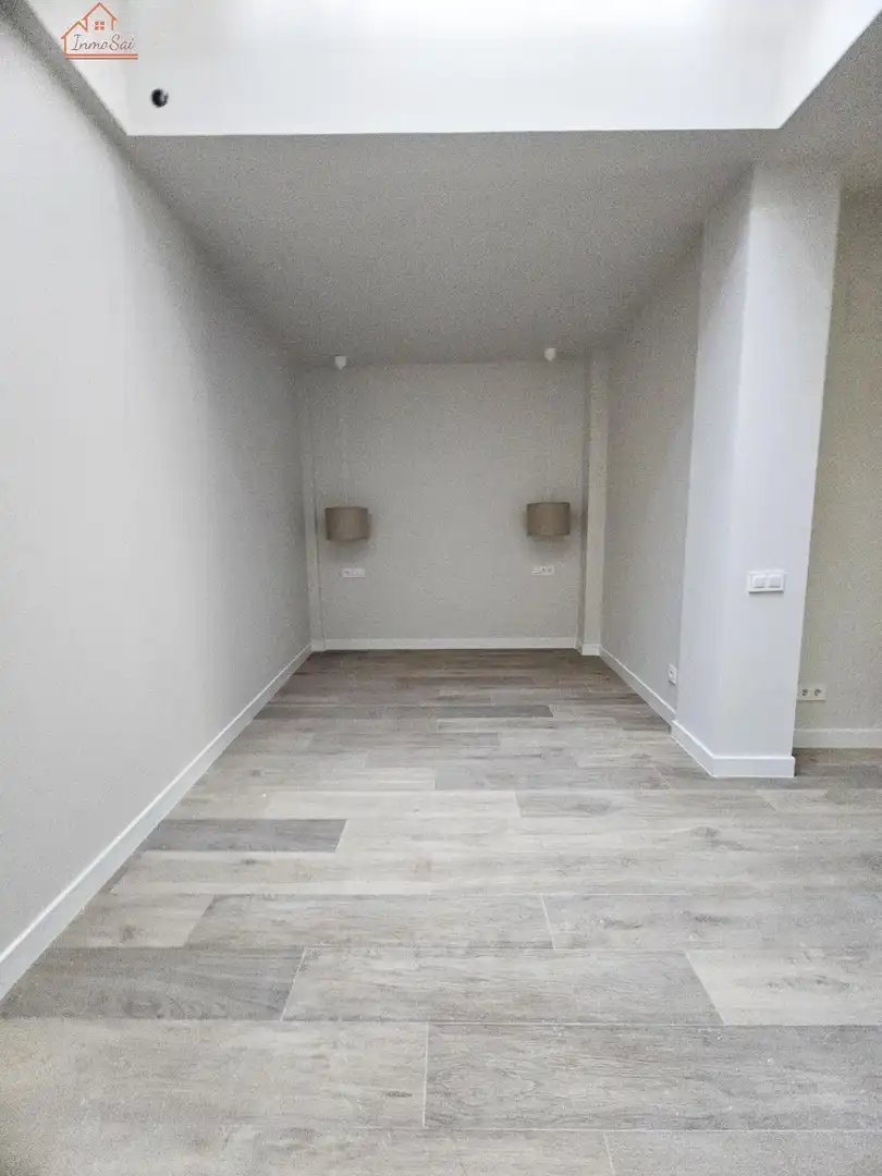Flat for rent in Calle Espinar, Vista Alegre