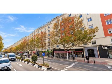 Pis amb ascensor en venda a Calle principe de vergara