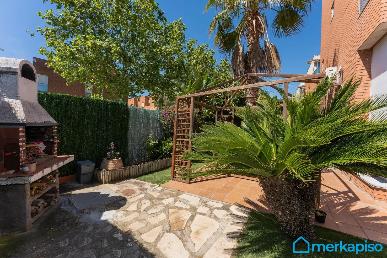 Jardín de Casa adosada en venta en Viladecans con Calefacción, Jardín privado y Terraza