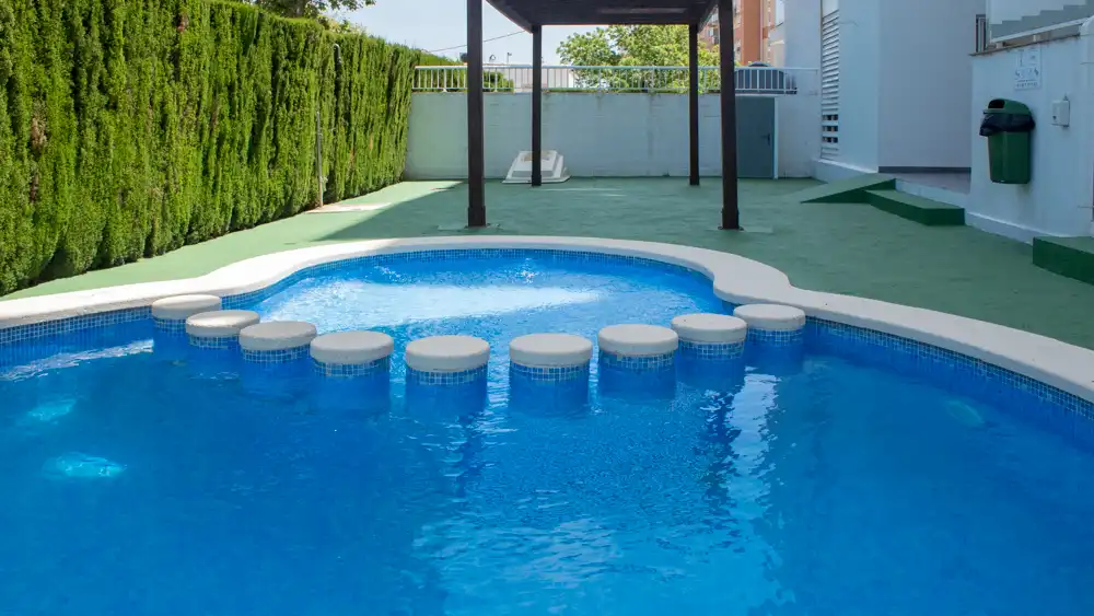 Piscina de Ático en venta en Dénia con Aire acondicionado, Calefacción y Terraza