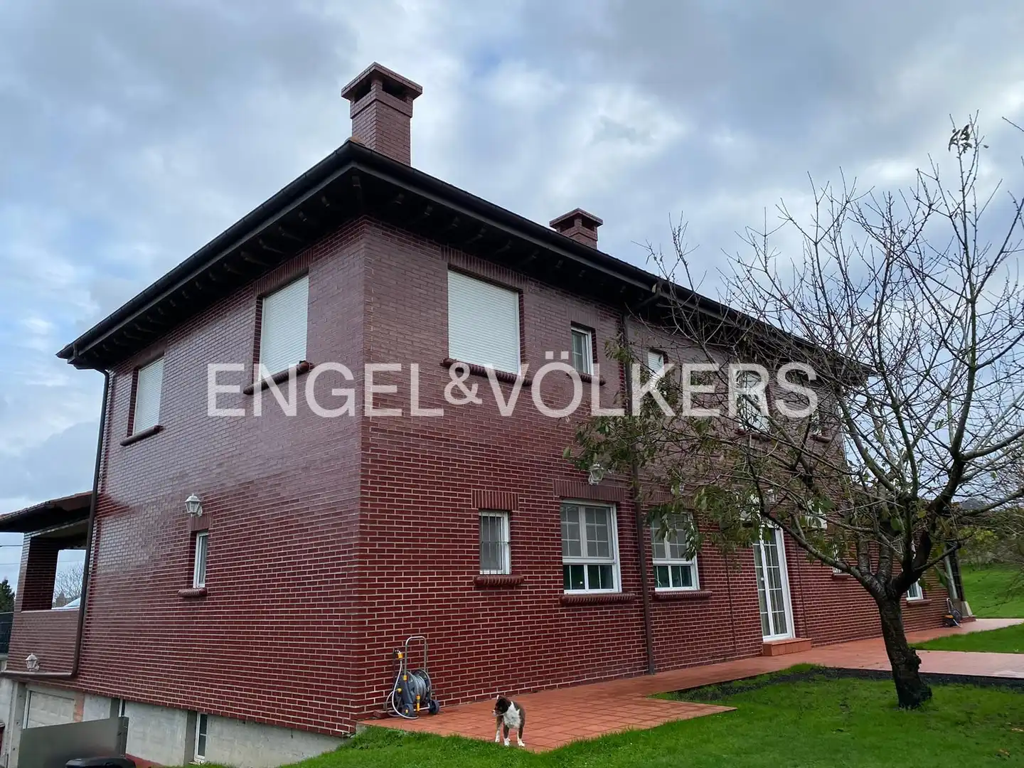 Exterior view of Houses for sale in Bareyo  with Air Conditioner, Heating and Private garden