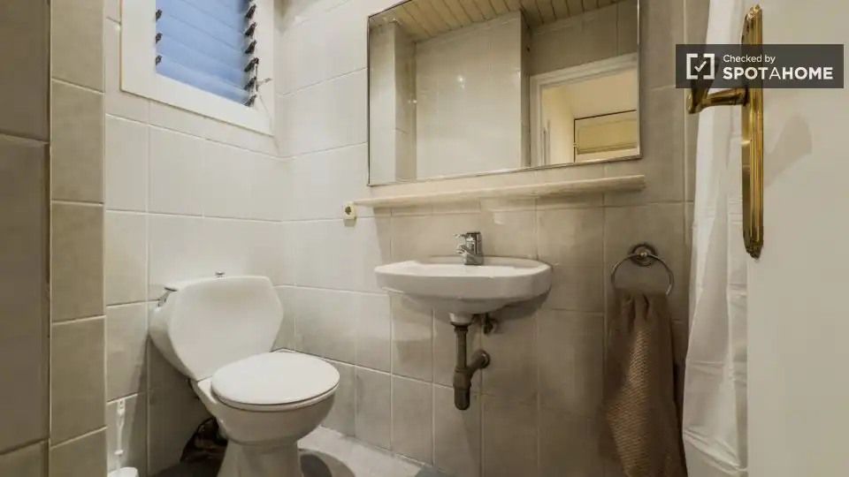 Habitació a Sant Gervasi i la Bonanova