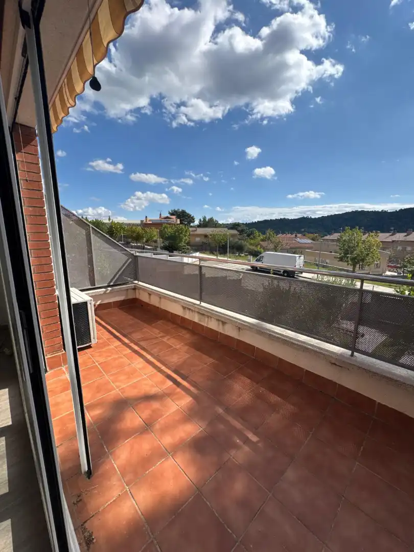 Maison mitoyenne avec jardin à vendre à Carrer de Santiago Rusiñol, imagen 3