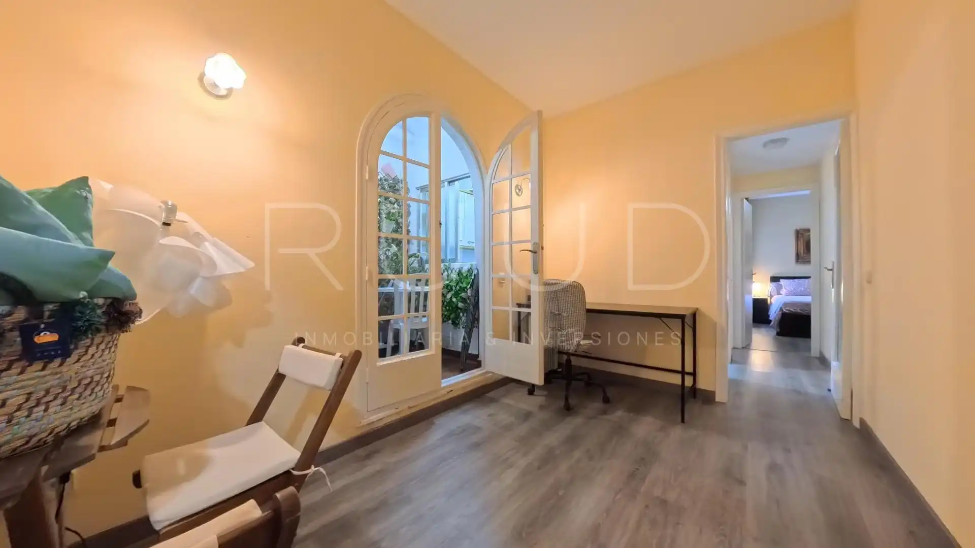 Habitación de Piso en venta en Sitges con Parquet