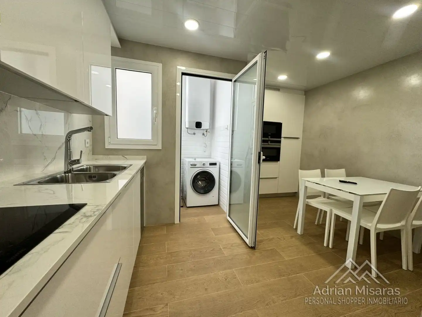 Cocina de Ático en venta en Barcelona con Aire acondicionado, Terraza y Amueblado