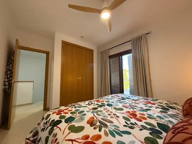 Dormitori de Casa adosada en venda en Chiclana de la Frontera amb Jardí privat, Terrassa i Traster