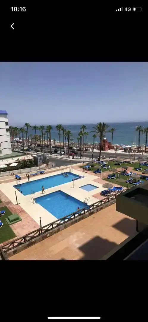 Außenansicht von Wohnungen zum Verkauf in Benalmádena mit Schwimmbad und Balkon