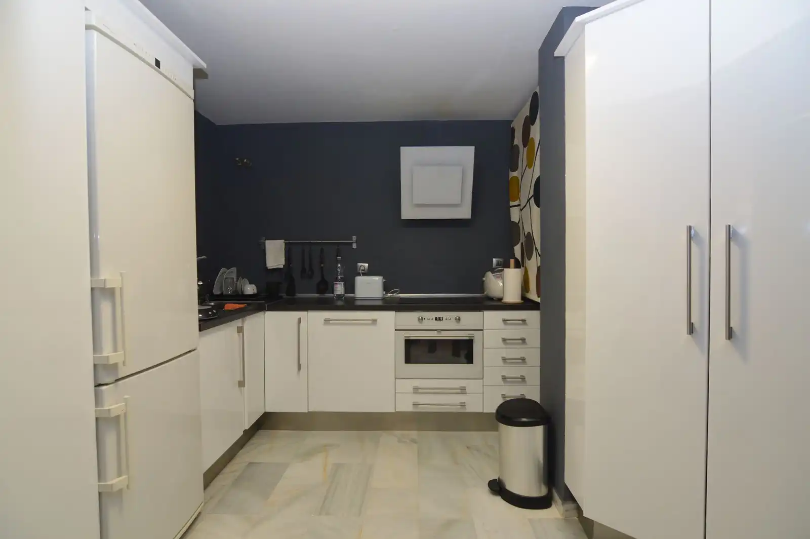 Cocina de Piso en venta en Marbella con Aire acondicionado, Terraza y Amueblado