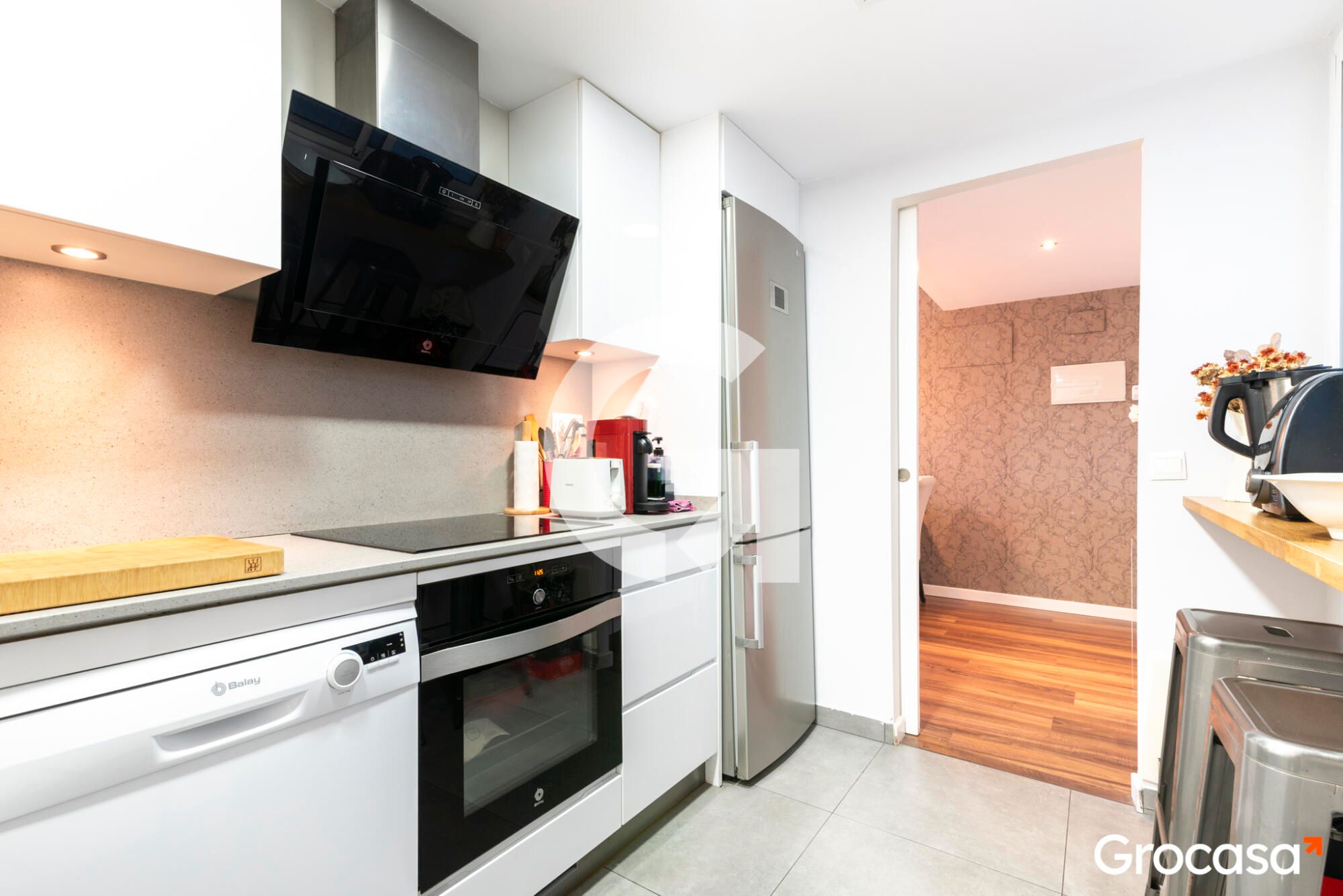 Cuina de Pis en venda en Sant Feliu de Llobregat amb Aire condicionat, Calefacció i Traster