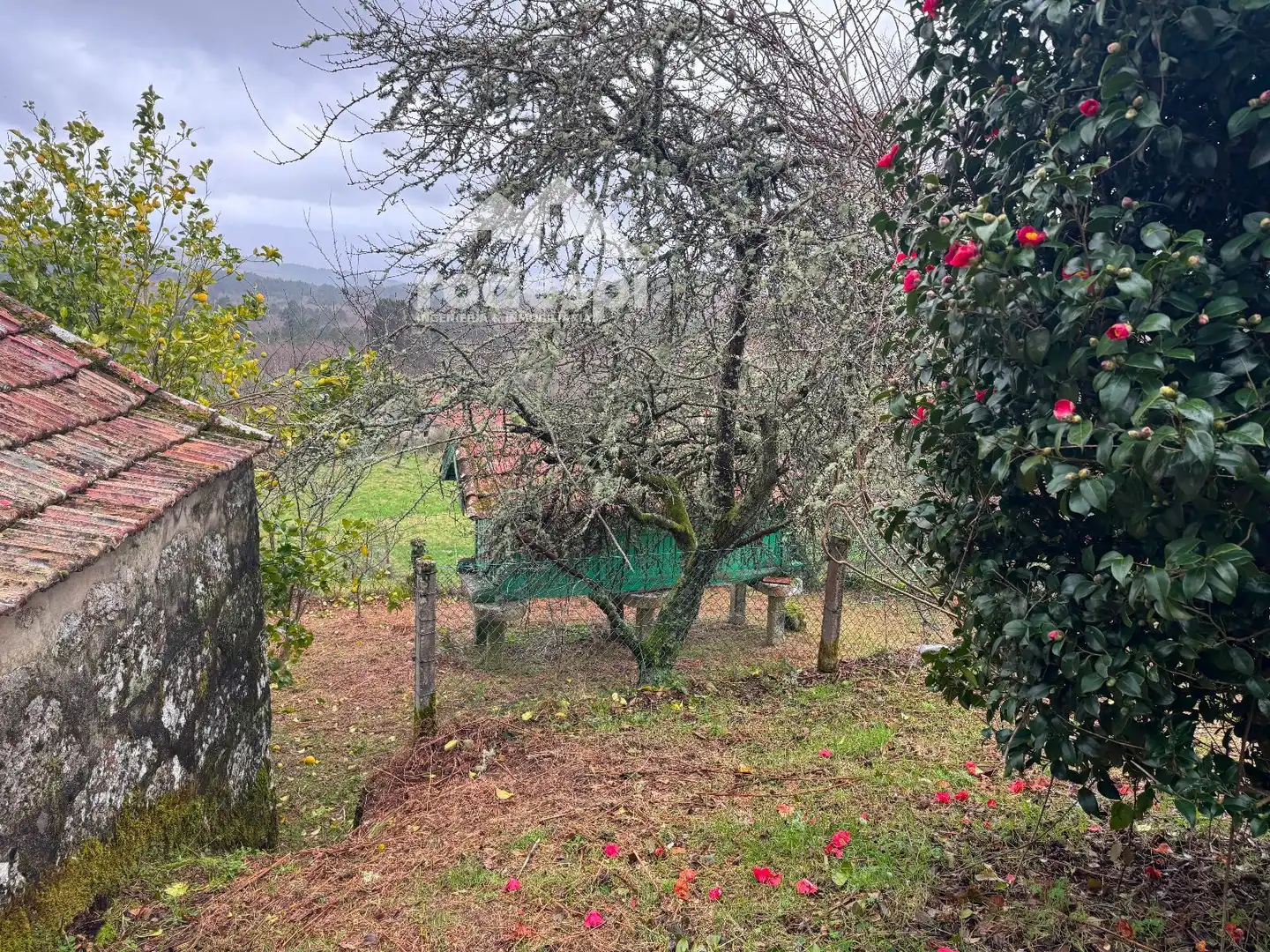Detached homes for sale in A Cañiza    with Furnished