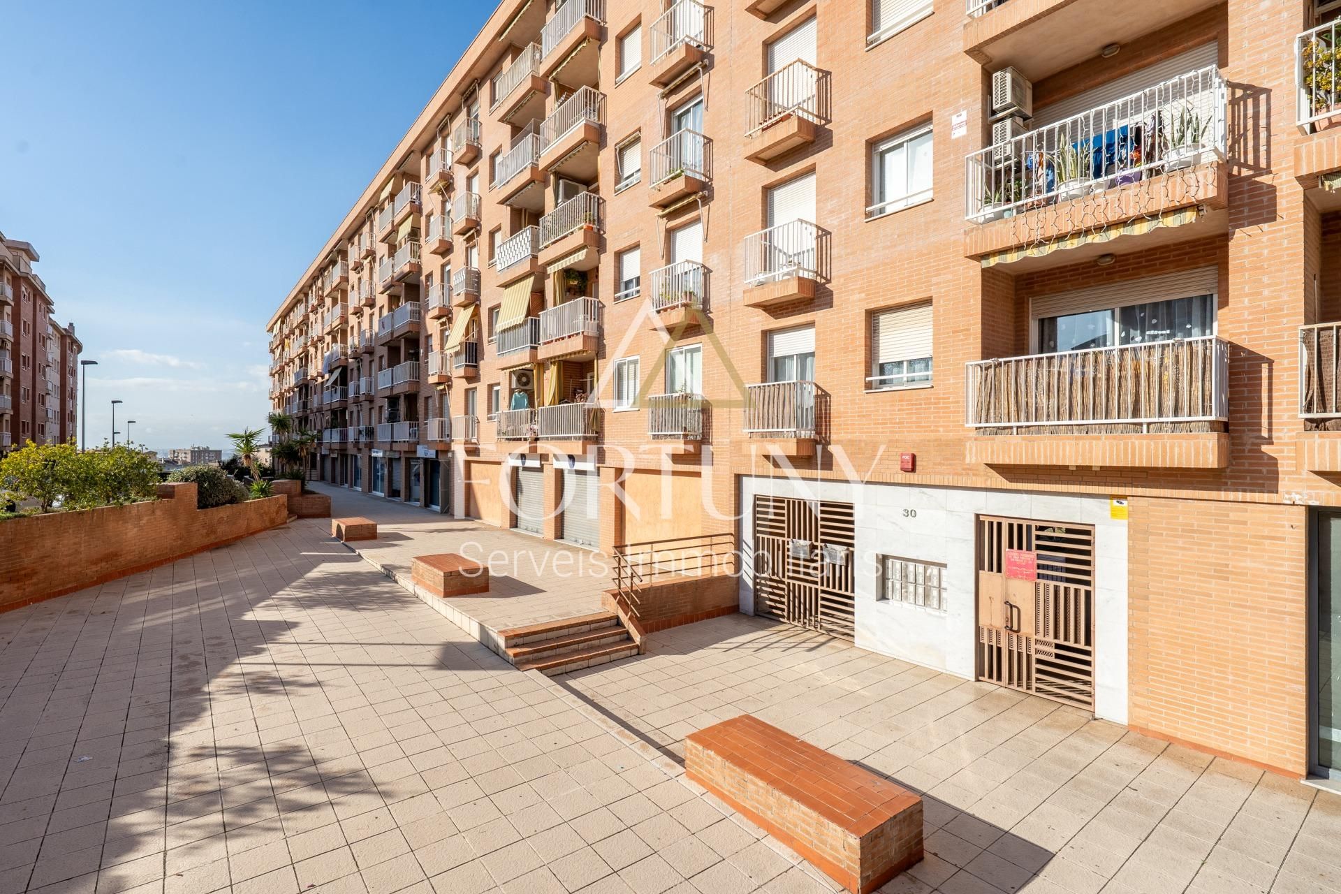 Exterior view of Flat for sale in  Tarragona Capital  with Air Conditioner, Heating and Private garden