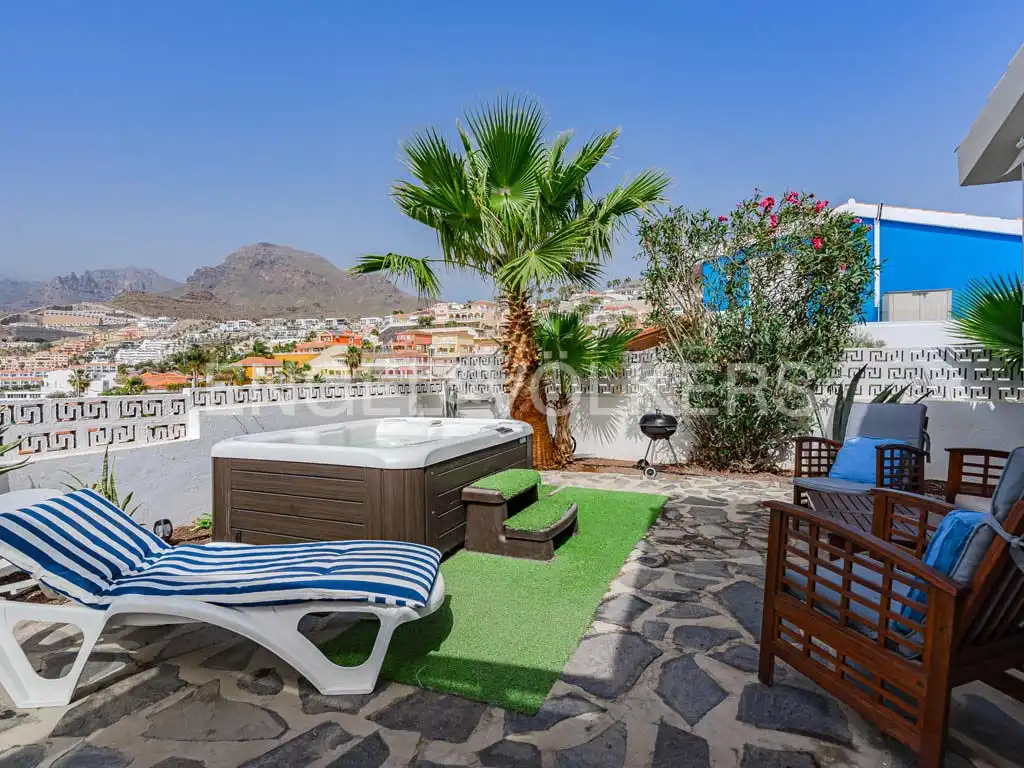 Terraza de Casa o chalet en venta en Adeje con Terraza, Amueblado y Jacuzzi