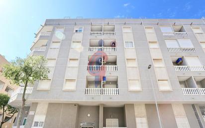 Exterior view of Flat for sale in Guardamar del Segura  with Heating, Terrace and Balcony