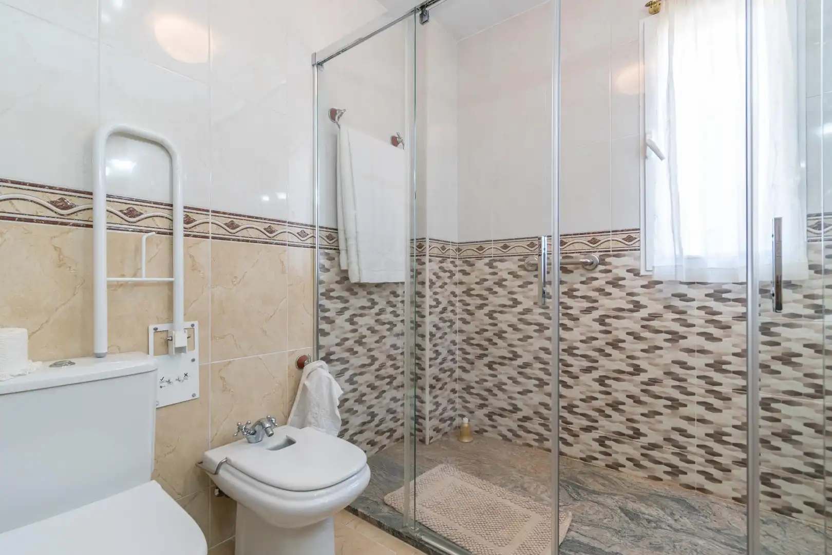 Chalet con piscina en venta en Villa de Otura, imagen 34