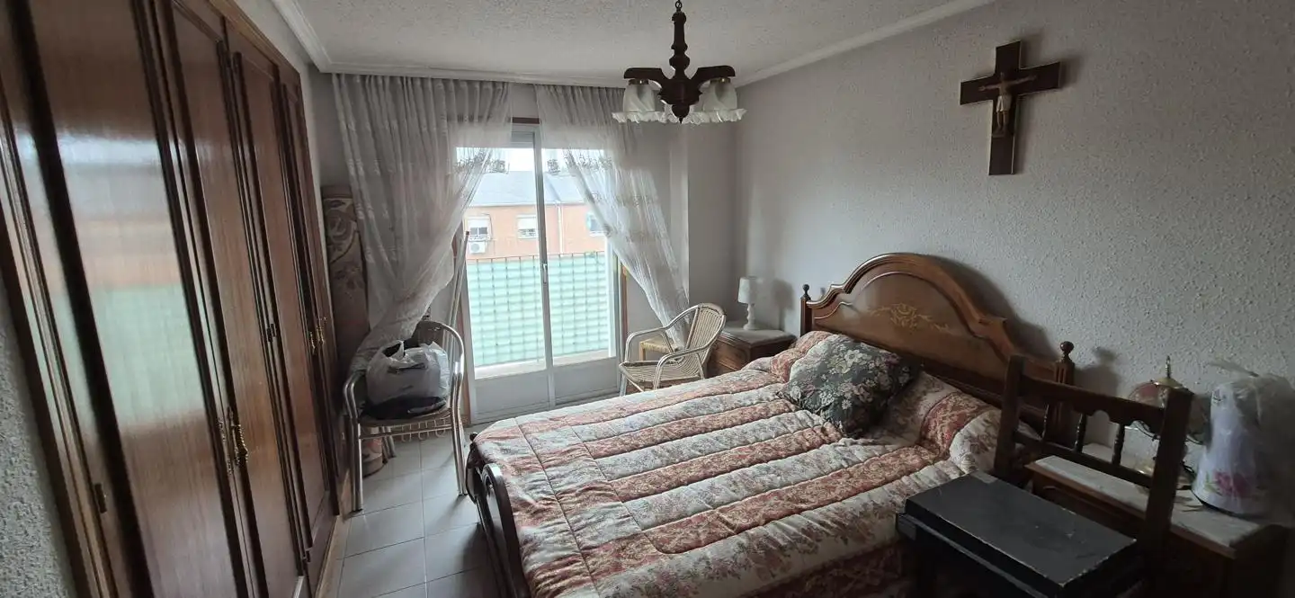 Piso en venta en De Carlos Morla Lynch, El Pardo