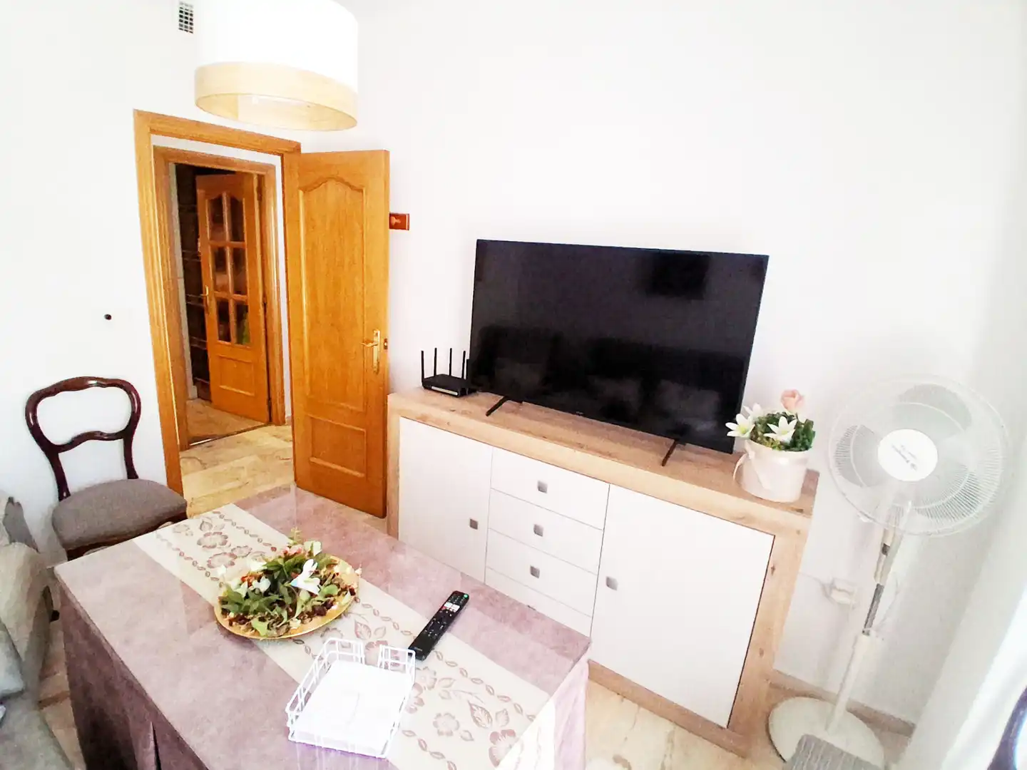 Living room of Apartments for rent in Granada  with Air Conditioner, Furnished and Oven