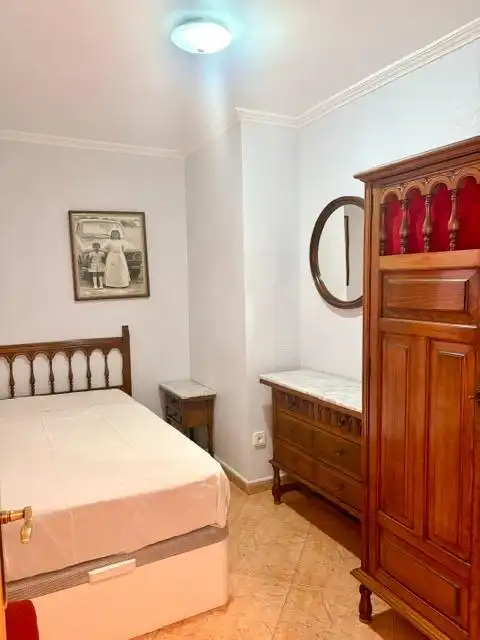 Habitación de Piso en venta en Valencia con Aire acondicionado y Balcón