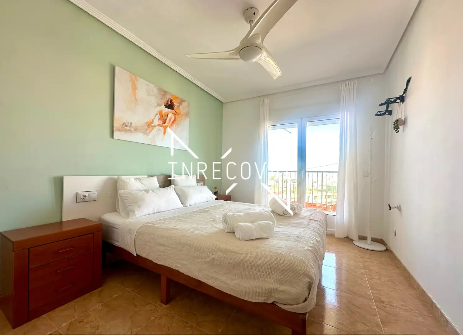 Dormitori de Apartament en venda en Sueca amb Aire condicionat, Terrassa i Moblat