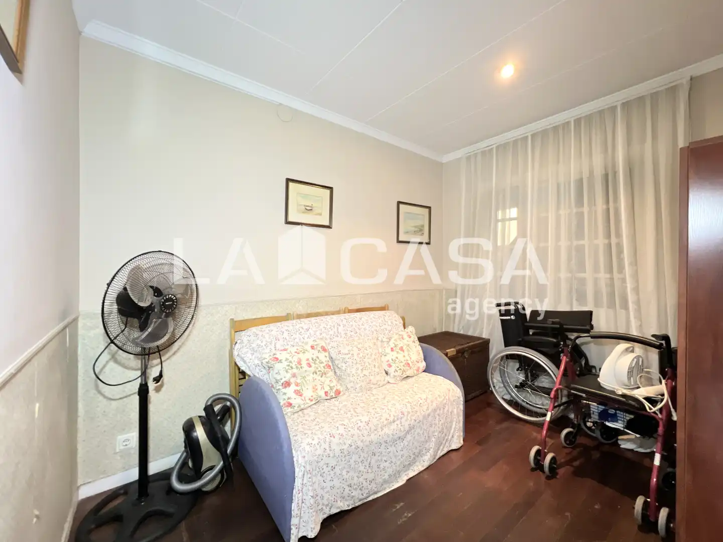 Piso en venta en Badalona con Balcón