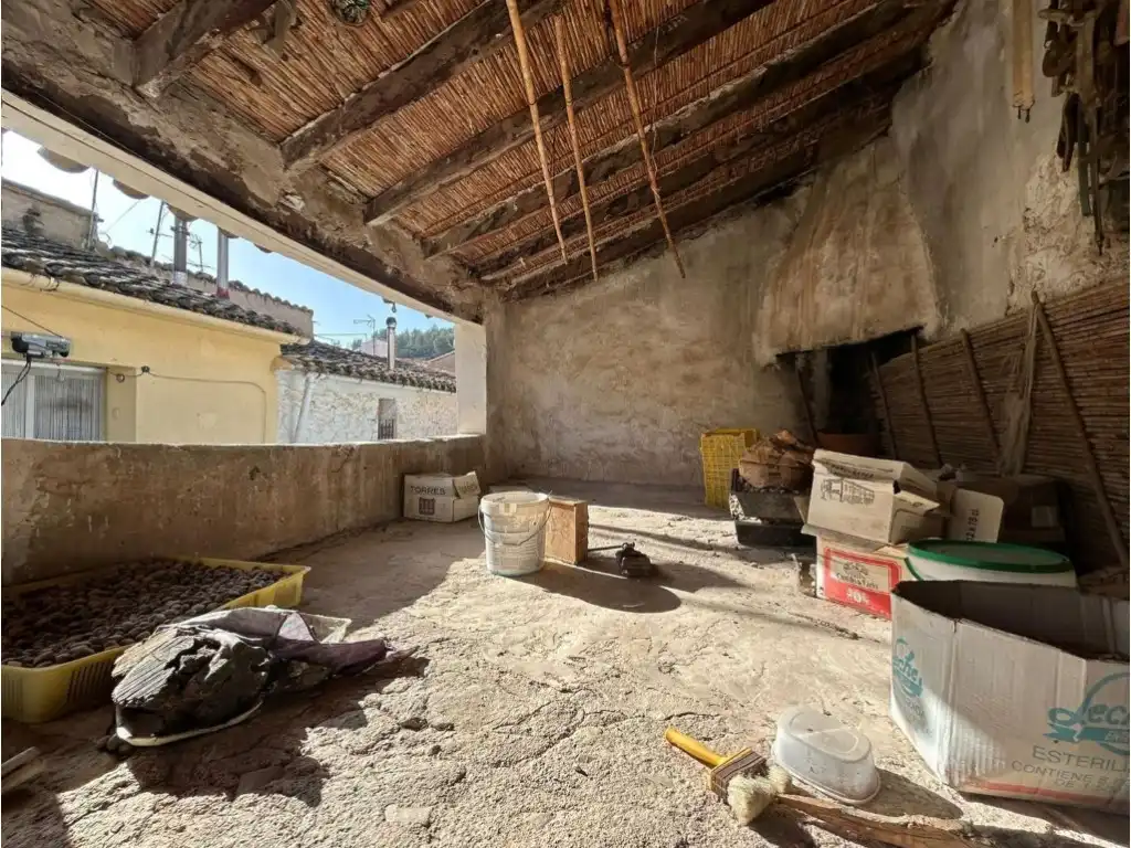Houses for sale in Gaibiel  with Private garden and Balcony