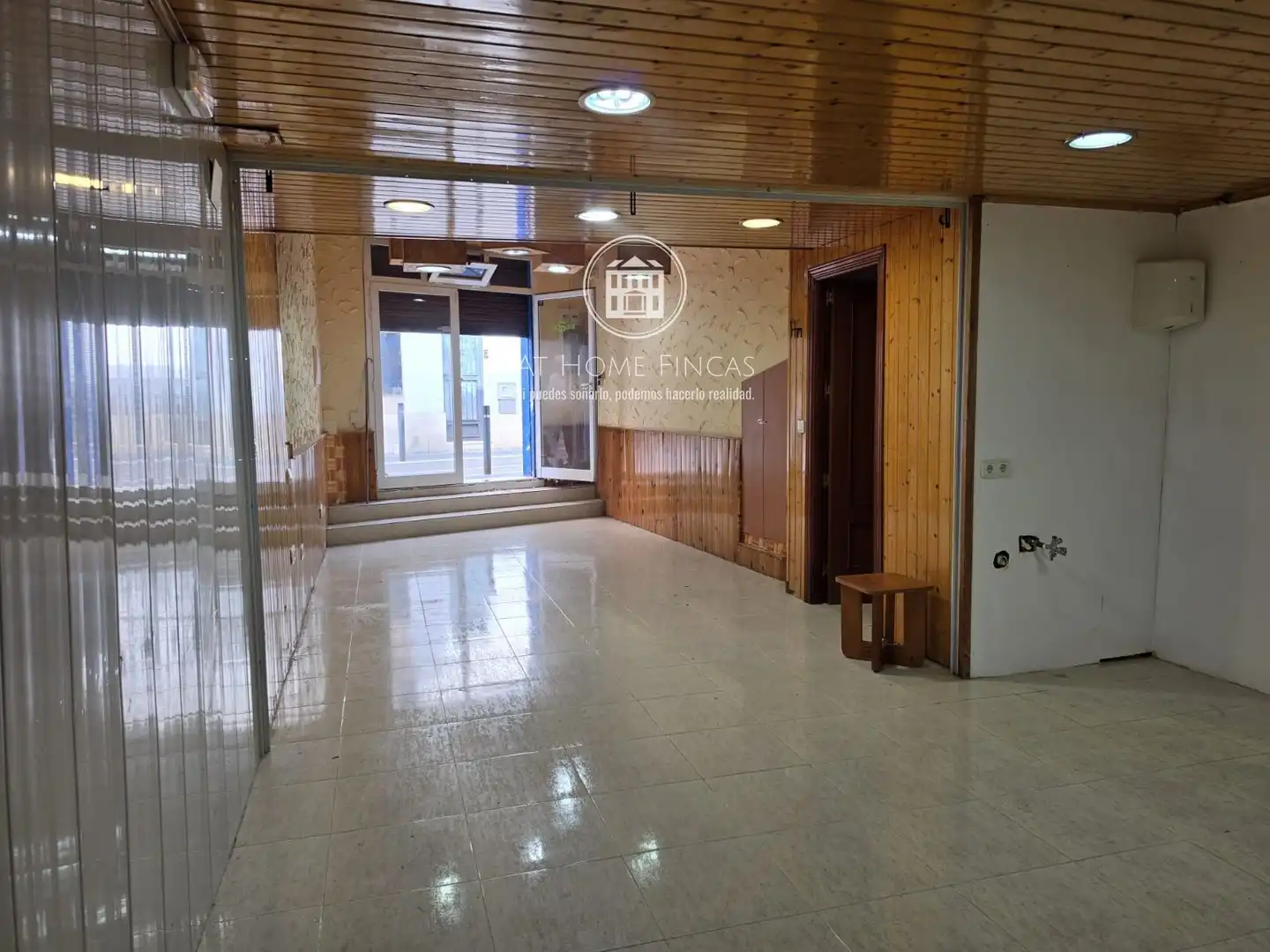 Geschaftsraum zur Miete in El Vendrell, Tarragona