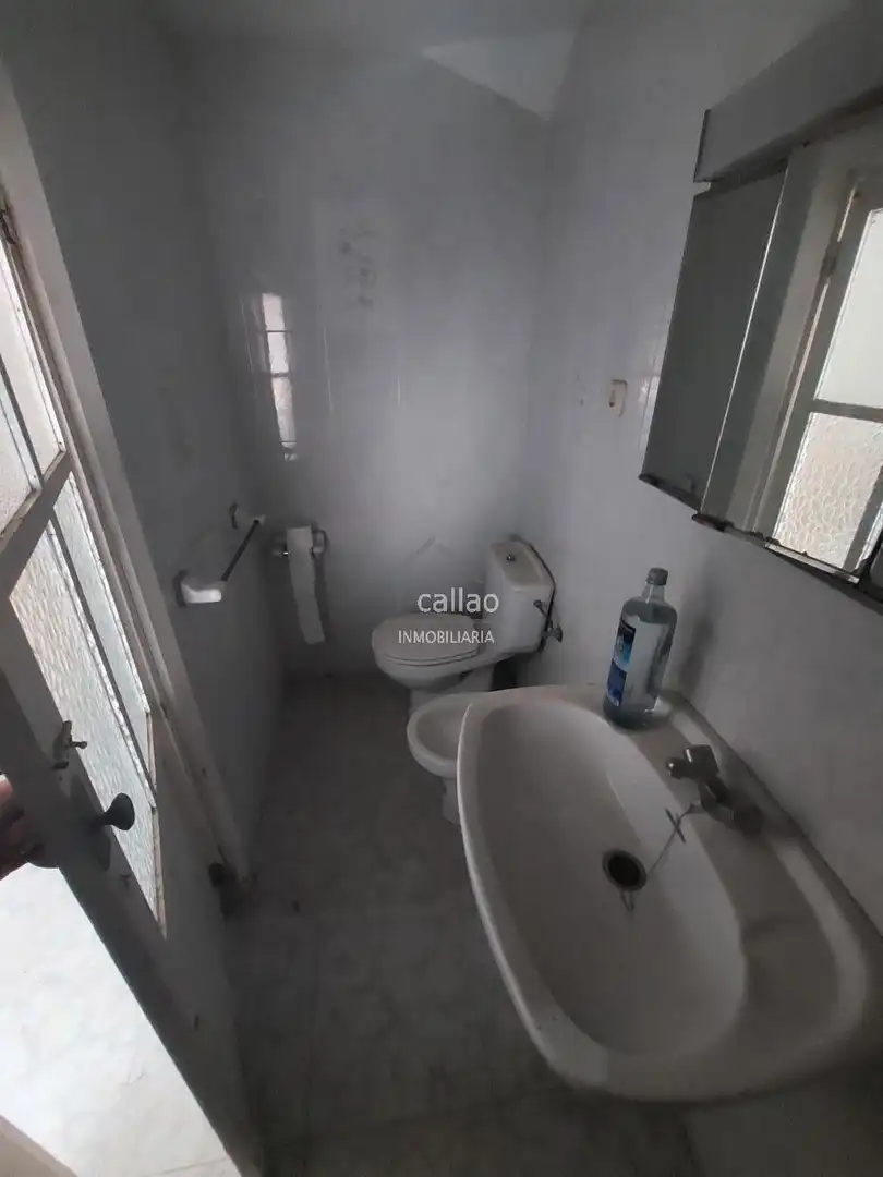 Bathroom of Houses for sale in Ferrol  with Private garden