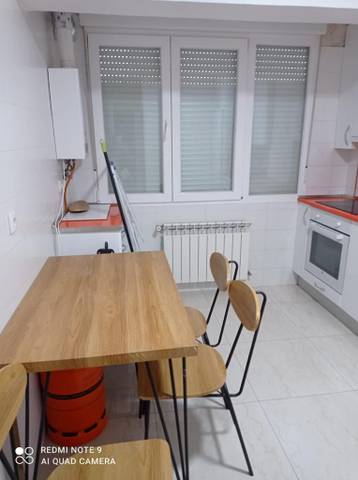 Piso en Alquiler en Calle Vitoria en Gamonal - San Bruno - G9