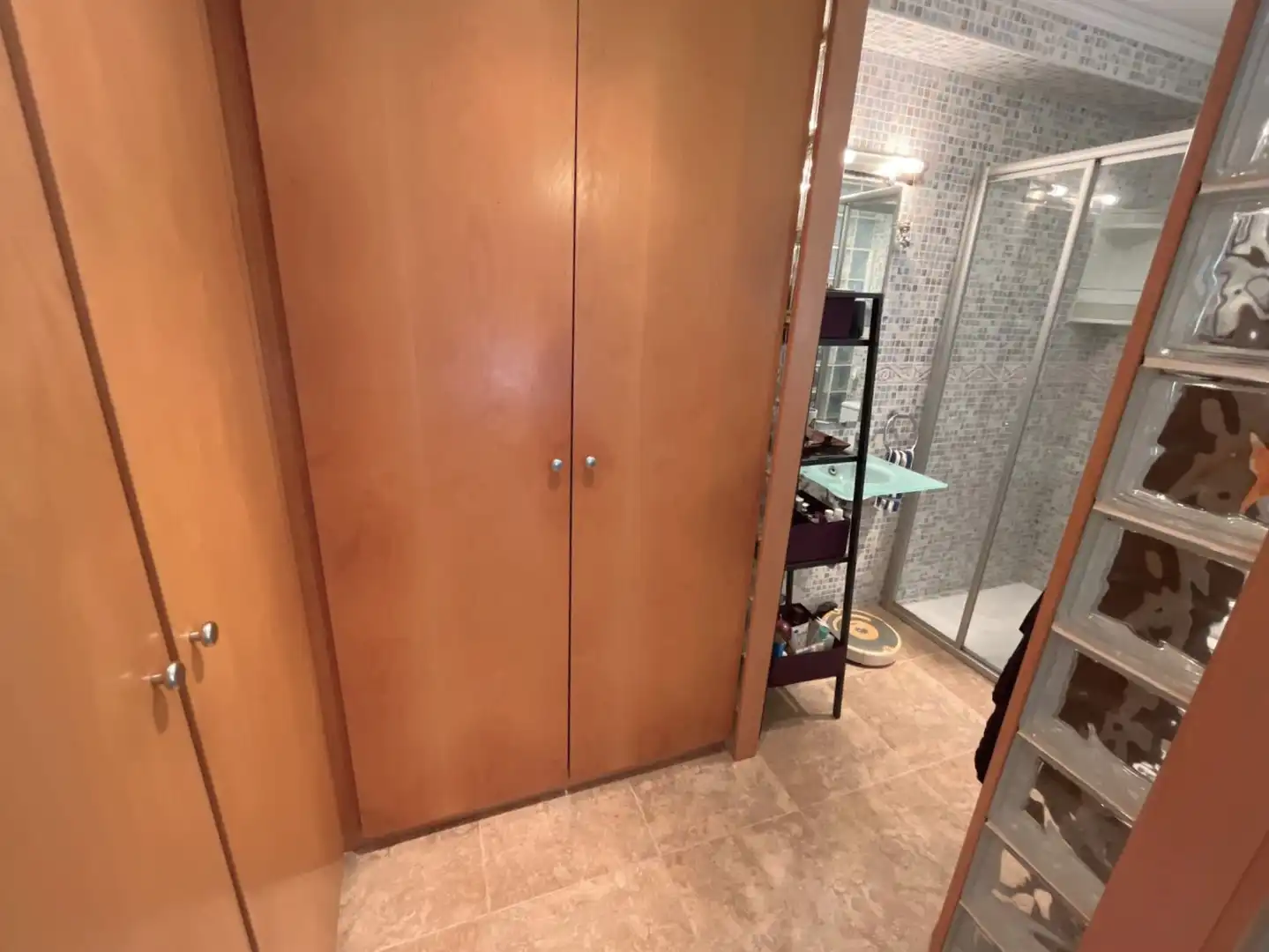 Baño de Planta baja en venta en Castell d'Aro, Platja d'Aro i s'Agaró con Aire acondicionado, Jardín privado y Terraza