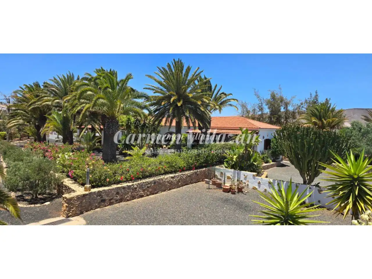 Exterior view of Houses for sale in Antigua  with Heating, Private garden and Terrace