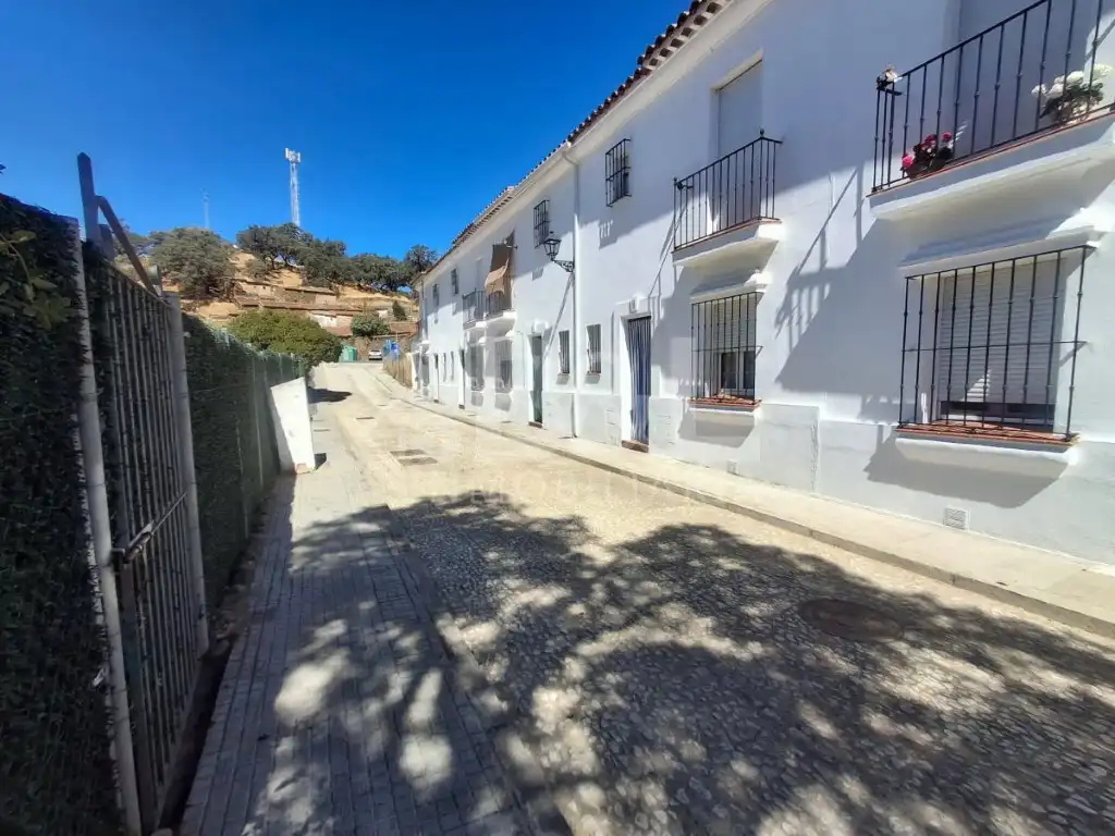 Wohnbaugrundstück zum Verkauf in Aracena, imagen 5