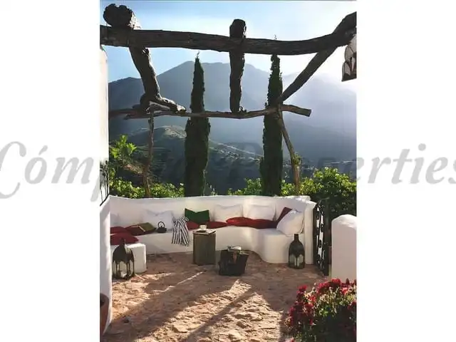 Casa adosada en venta en Canillas de Aceituno