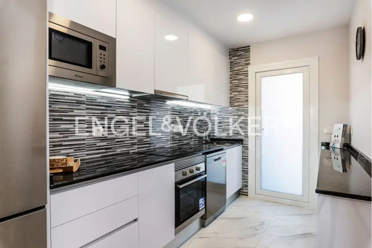 Cocina de Apartamento en venta en Pilar de la Horadada con Aire acondicionado, Calefacción y Terraza