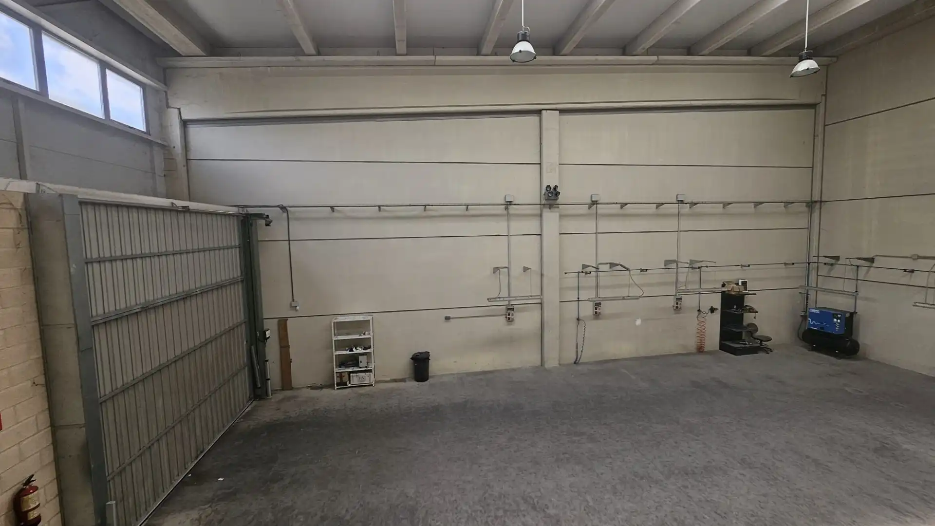Industrial buildings for sale in Iruña Oka / Iruña de Oca  with Heating and Alarm