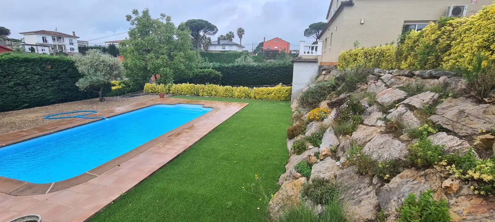 Swimming pool of Houses for sale in Caldes de Malavella  with Air Conditioner, Heating and Private garden