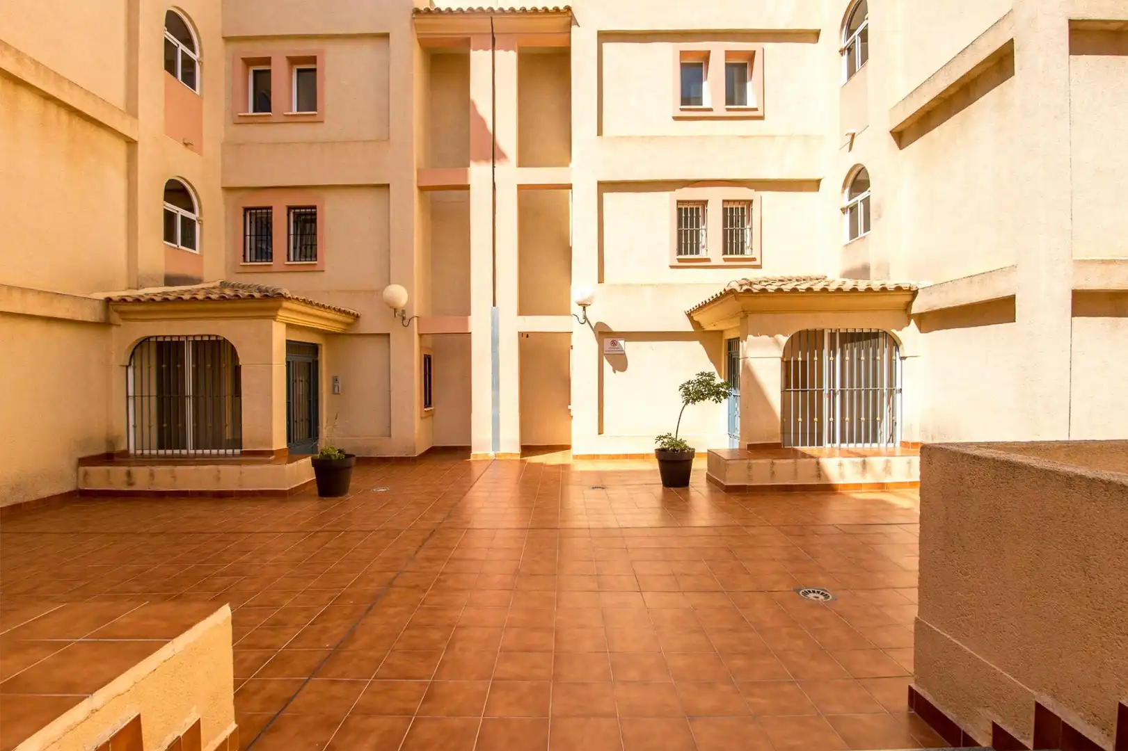 Vista exterior de Planta baixa en venda en Molina de Segura amb Aire condicionat, Calefacció i Jardí privat