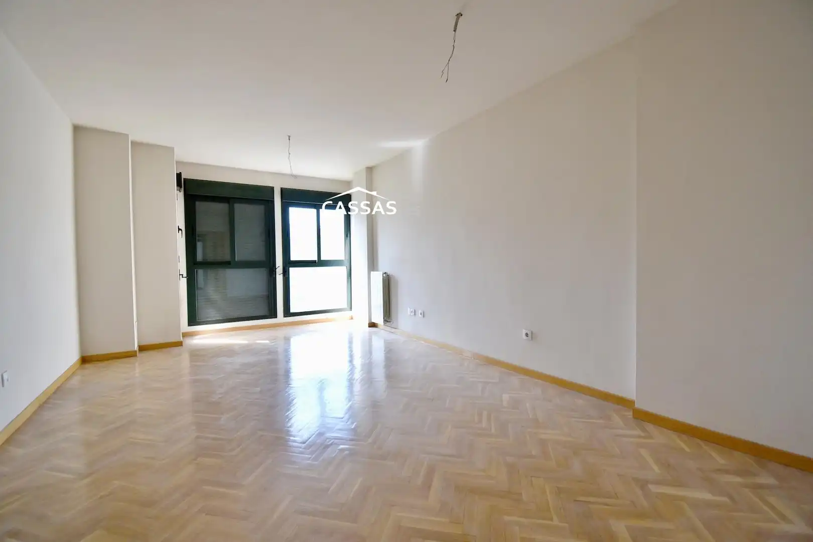 Living room of Flat for sale in Torrejón de Ardoz  with Heating, Parquet flooring and Storage room
