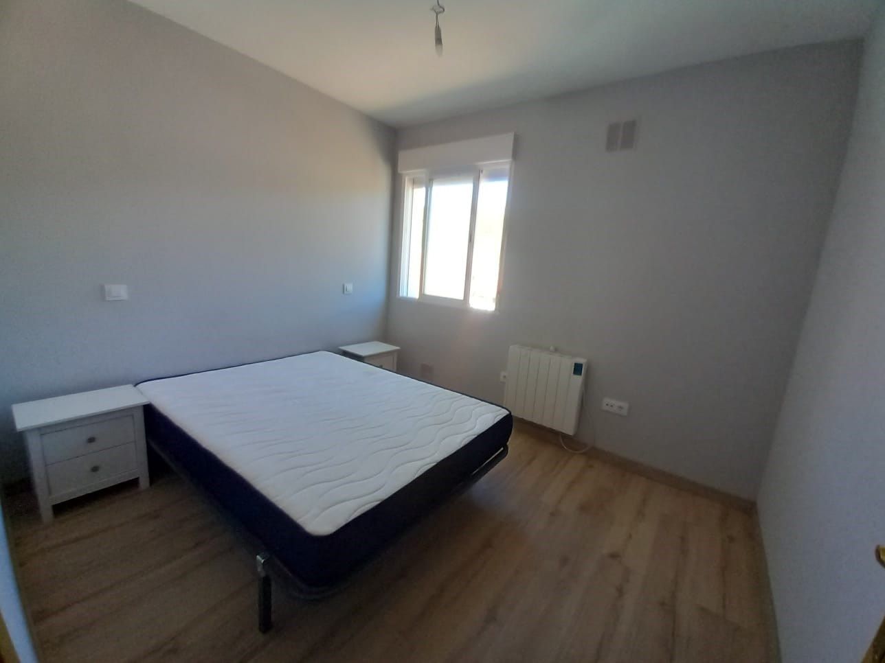 Piso de alquiler en CAMPOAMOR     , Robledo de Chavela