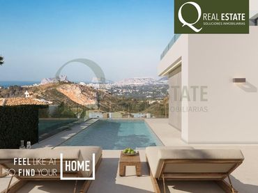 Chalet de obra nueva con balcón en venta en Calle Magnolias 86