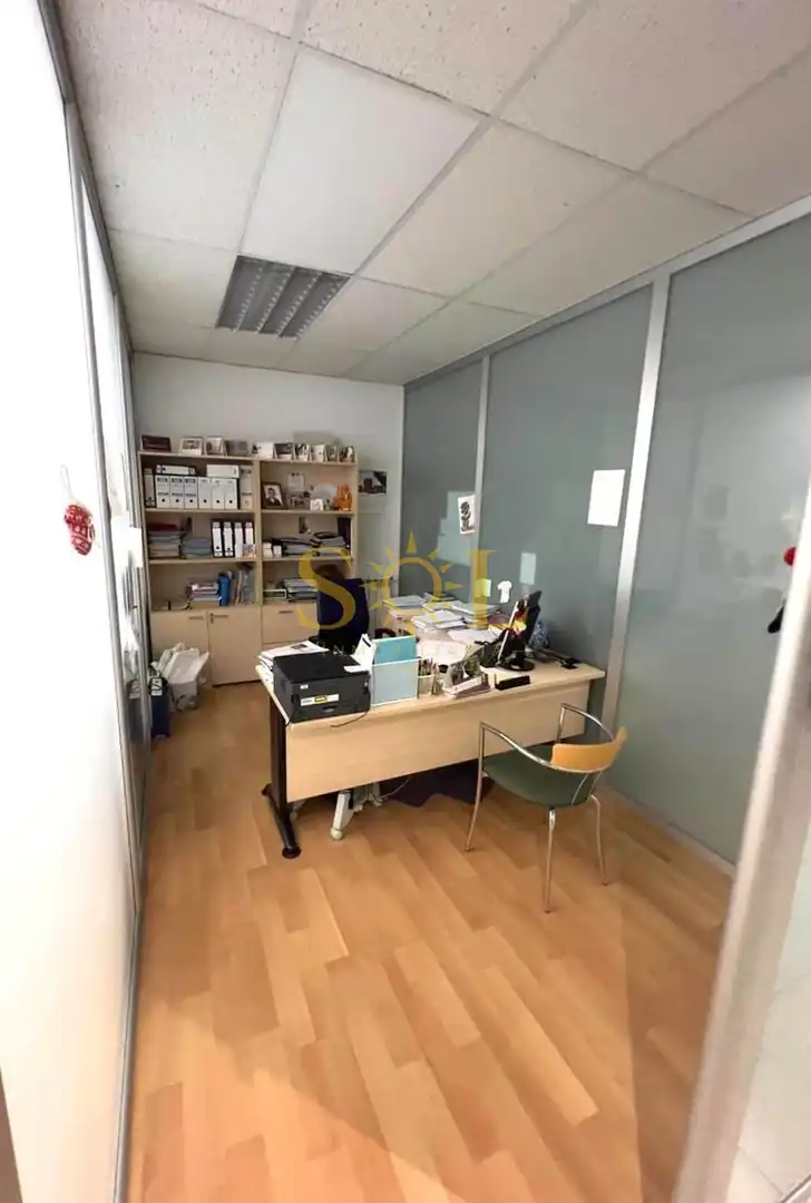 Ufficio con terrazza in vendita a Calle Covadonga 5, imagen 14