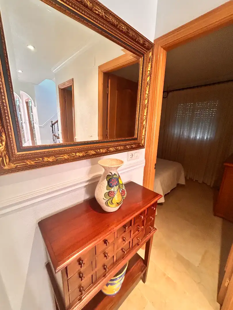 Habitación de Casa o chalet en venta en Elche / Elx con Aire acondicionado, Jardín privado y Terraza
