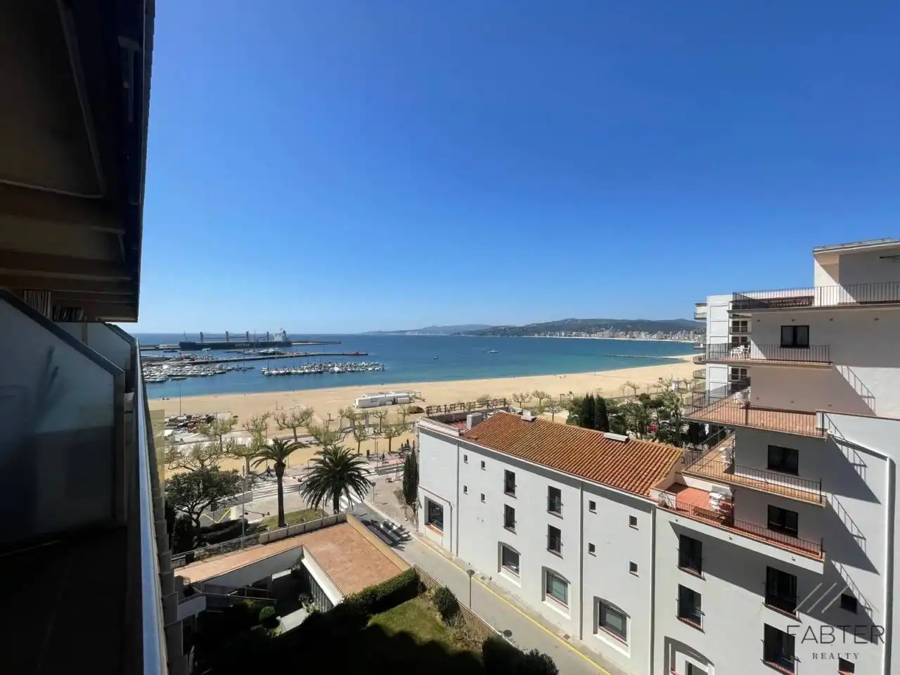 Habitación de Piso en venta en Palamós con Calefacción, Parquet y Terraza